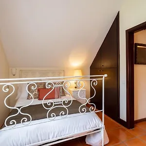 chalet-do-monte-no-porto-moniz.madeira-islandshotels.com/